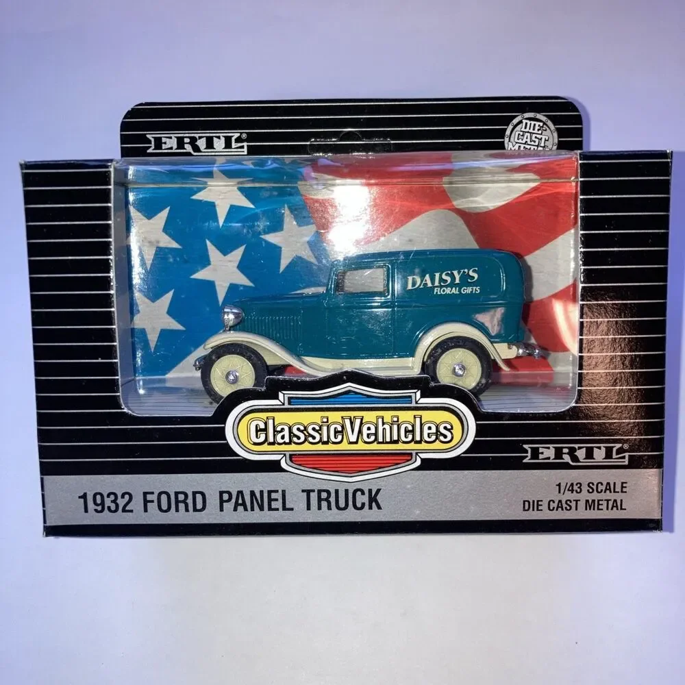 Ertl Classics '32 Ford Panel Delivery Daisy's Floral Gifts 1932 Truck 1/43 Scale